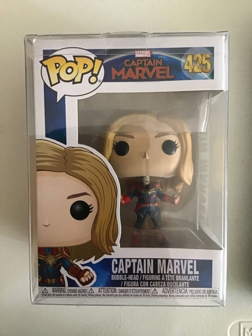 Funko Pop Marvel Captain Marvel #425 Brie Larson Carol Danvers Vinyl w Protector